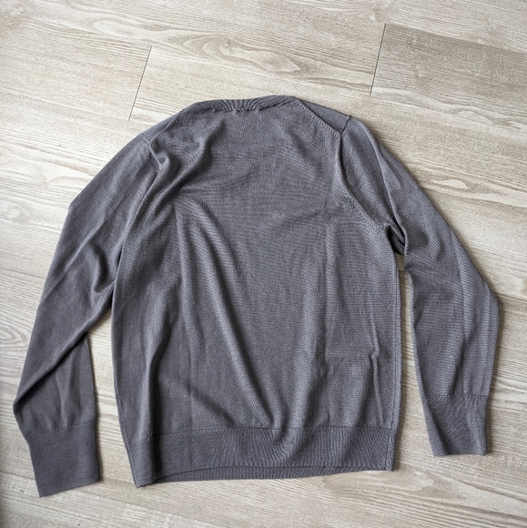 Muji Merino Wool High Gauge Crewneck Sweater Grayish Brown Large - Picture 3 of 3